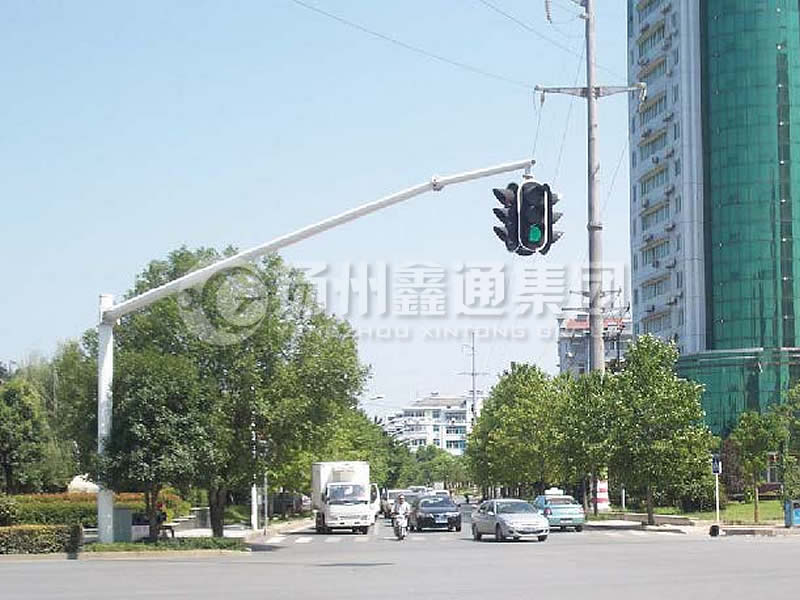 XHDG-047，吊籠式信號(hào)燈桿